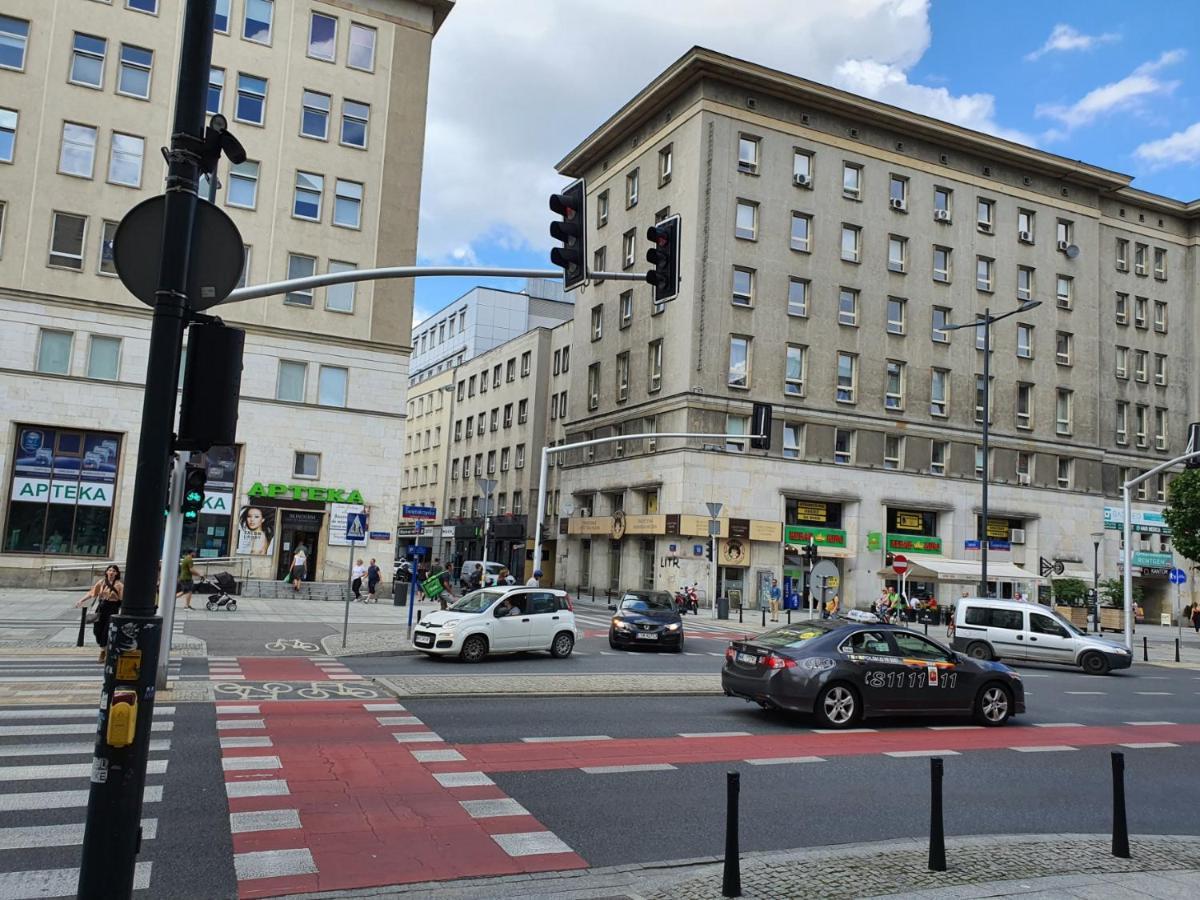 Jasna Hostelik Self Check-In Varsó Kültér fotó